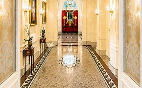 Le Palais Art Hotel Prague